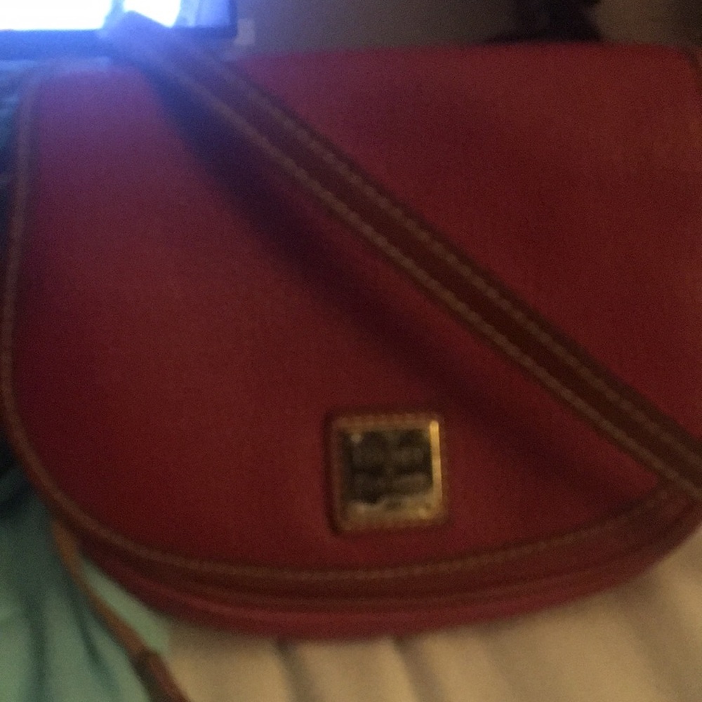 Dooney & Bourke